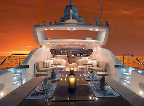 yacht