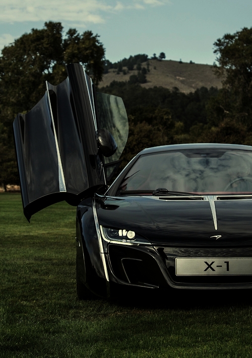 mclaren x-1