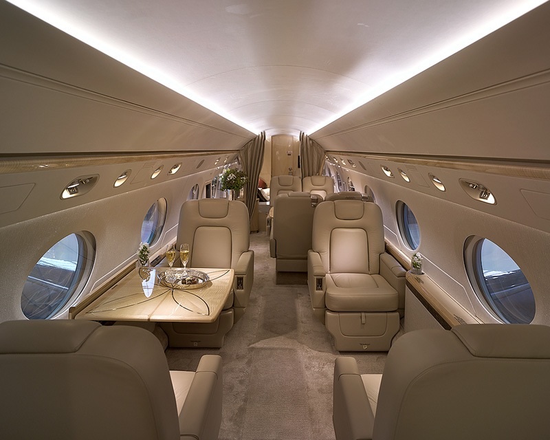 Private jet 